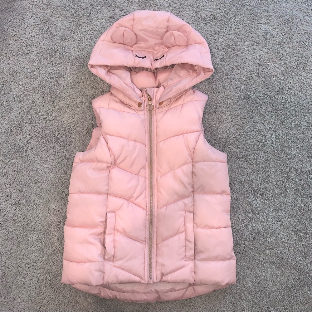 H&M girls puffer vest size 9/10 used in good condition